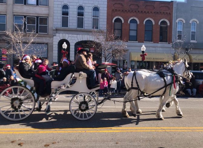 Go, See, Do: Carriage rides on Mass. Street